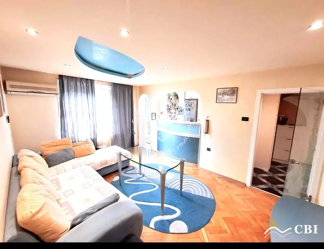 Apartment, 2-room, 90 m², in Varna. Photo 8 of 9. Varna, Black Sea, Bulgaria. Cheap Beach Holiday.