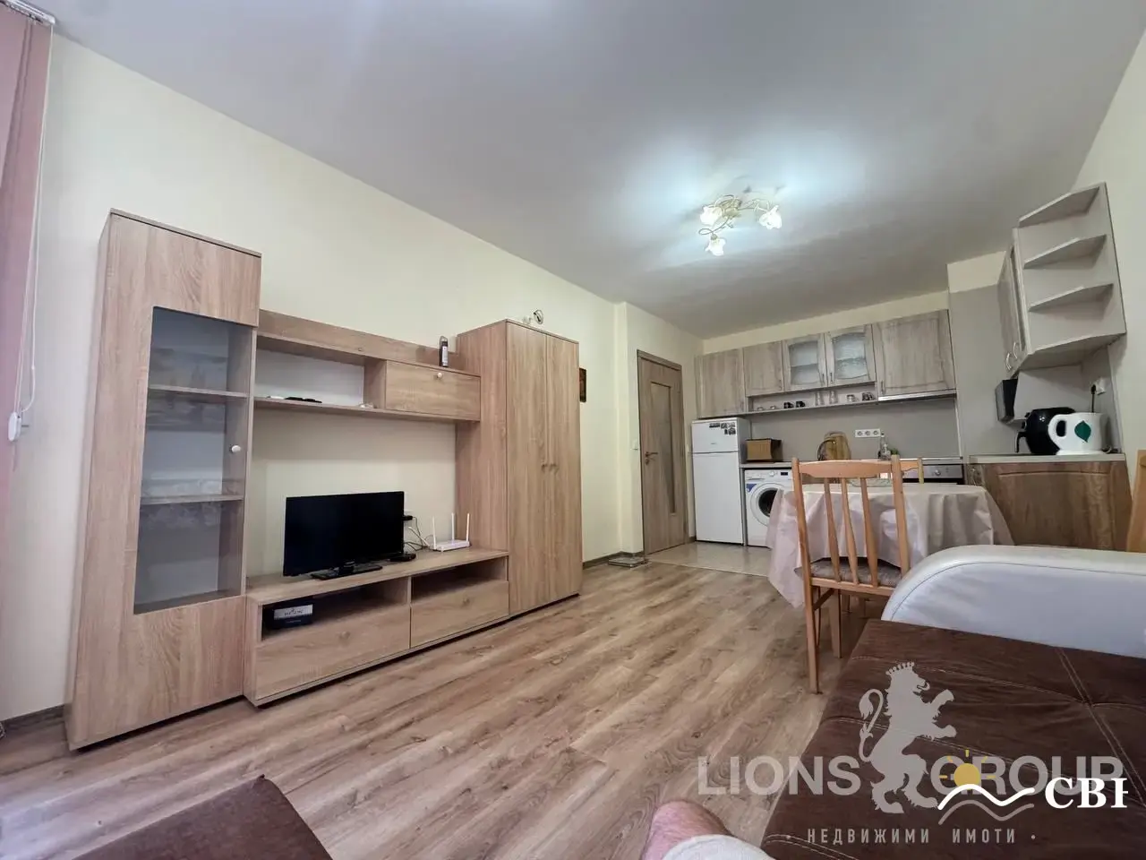 Apartment, 2-room, 70 m², in Varna. Photo 2 of 10. Varna, Black Sea, Bulgaria. Cheap Beach Holiday.