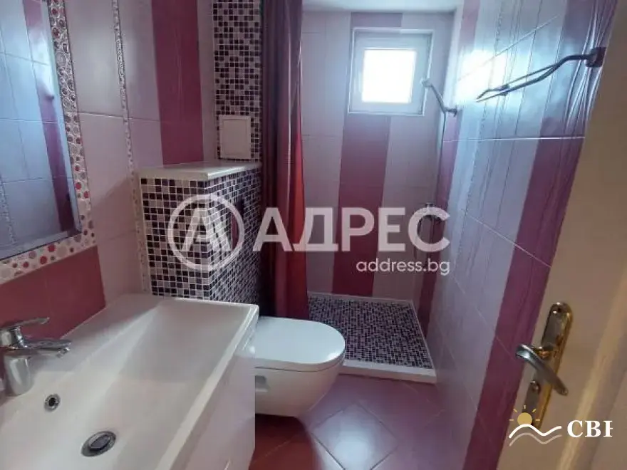 Apartment, 3-room, 110 m², in Burgas. Photo 9 of 10. Burgas, Black Sea, Bulgaria. Cheap Beach Holiday.