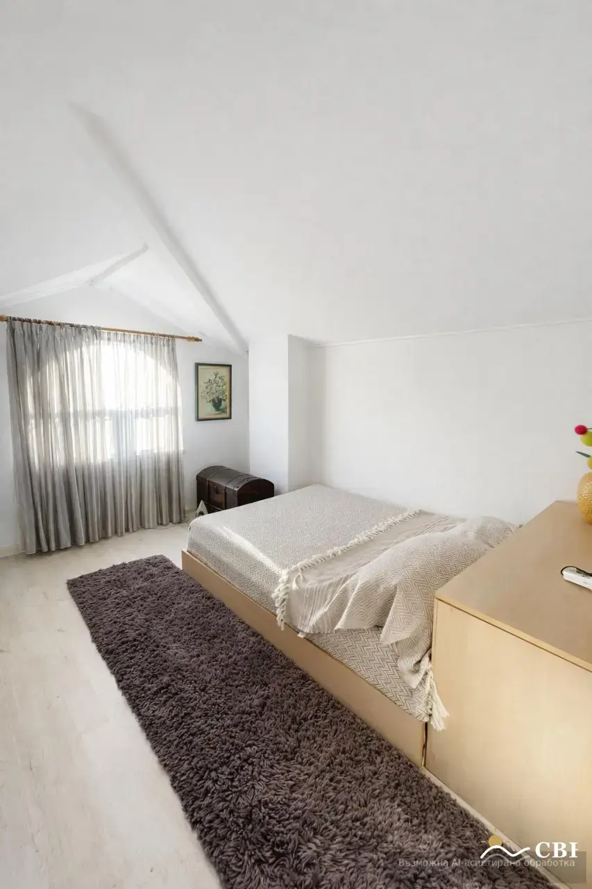House, 1-room, 180 m², in Varna. Photo 5 of 16. Varna, Black Sea, Bulgaria. Cheap Beach Holiday.
